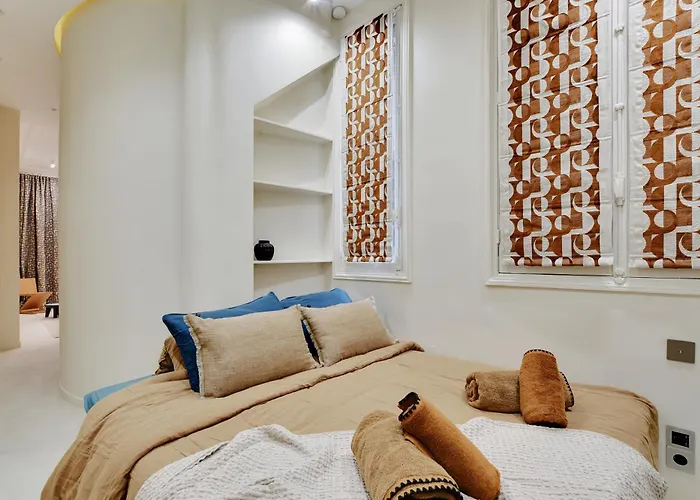 Le Petit Luxe Parisien Paris